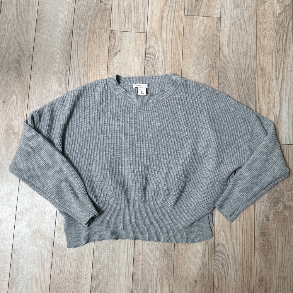Sincerly Jules Cropped Sweater in grey size L